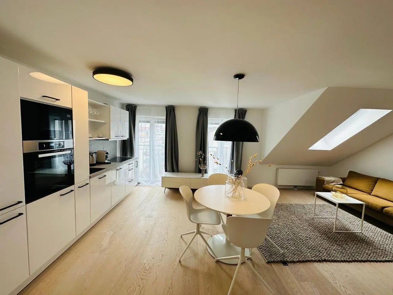 5 Min Walk From The Oktoberfest - Entire Apartment Μόναχο 0*,  Γερμανία